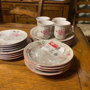 Gibson Designs Roseland China